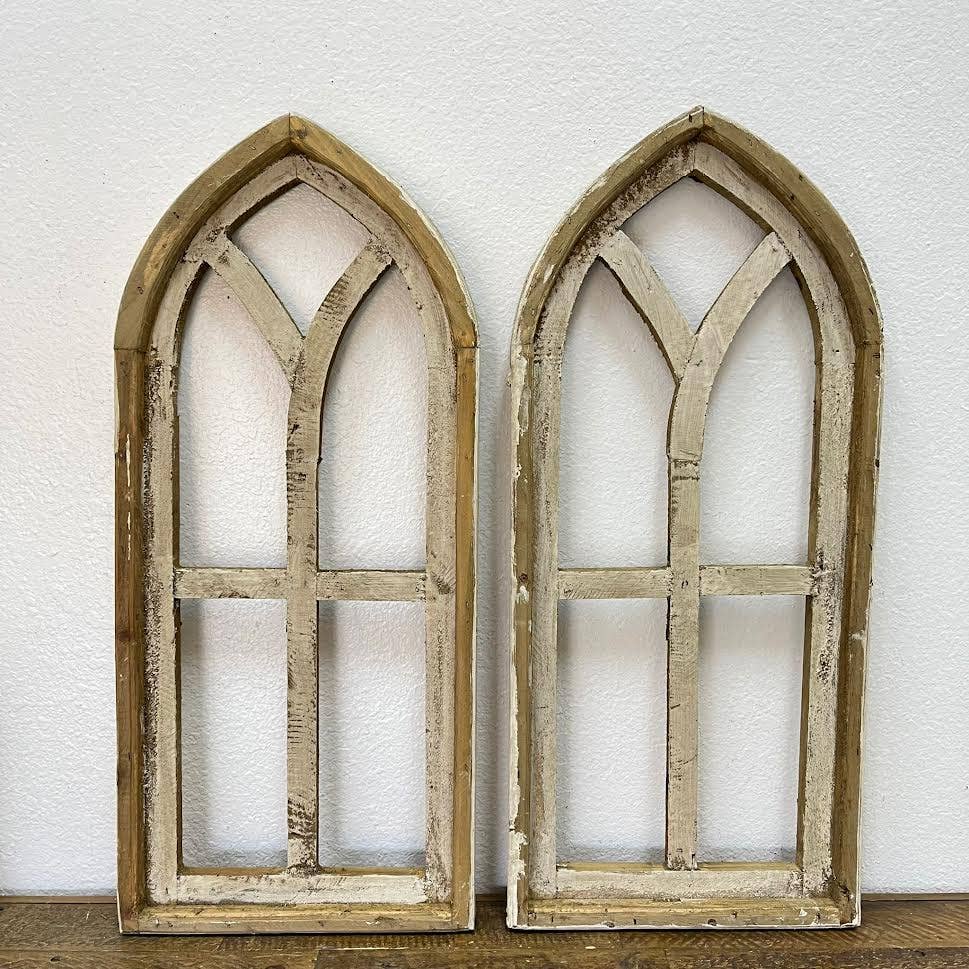 29" Cathedral Wood Arches, White